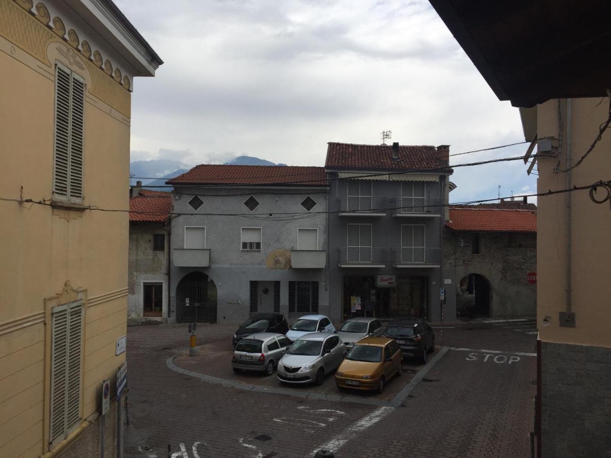 B&B Sotto Le Mura 帕沃卡纳韦塞 外观 照片